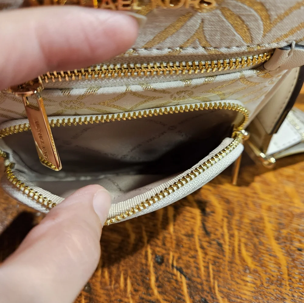 Michael Kors Jet Set Medium Metallic Logo Jacquard Crossbody Bag NWT - Picture 5 of 8